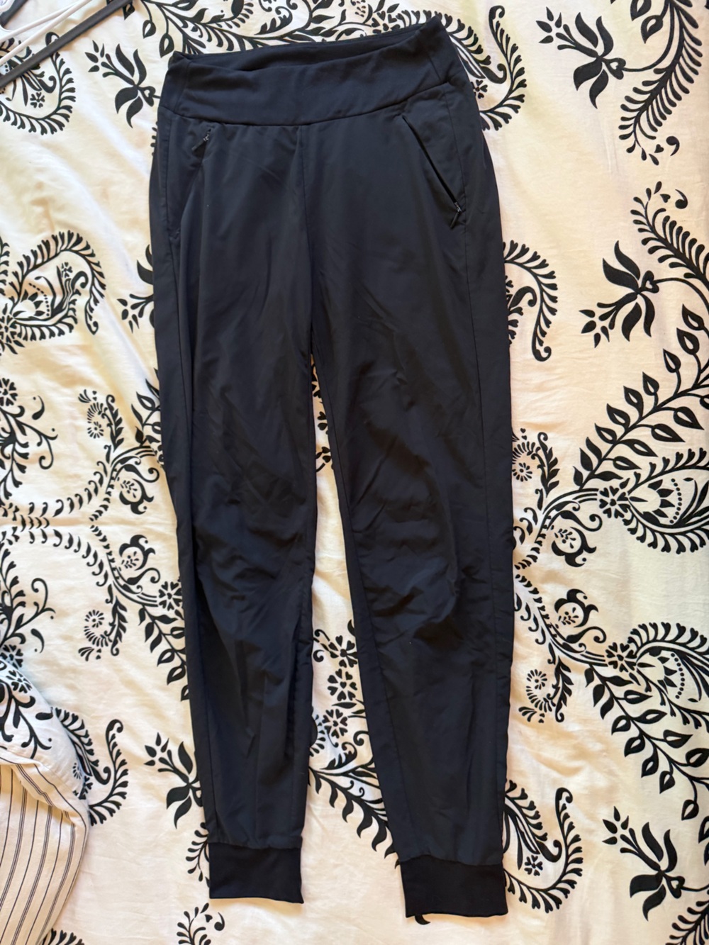 Athleta joggers